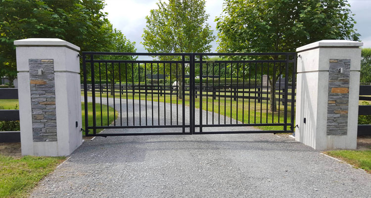 Electric Driveway Gate Installation in Glendale